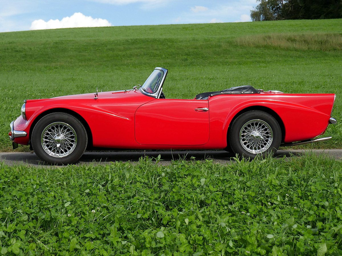 Daimler Dart SP250 V8 rot 1960