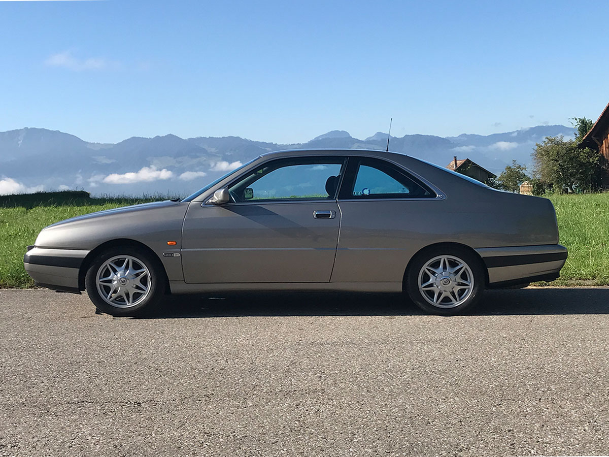 Lancia Kappa 2.0 Turbo Coupé silber 1997