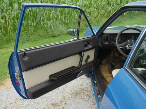 lancia beta 1600 HPE bleu antibes 1976 0014 15