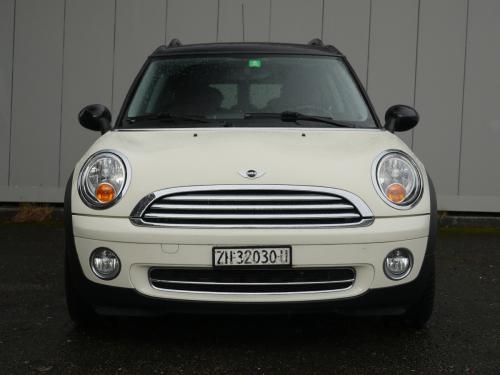 mini clubman beige 2009 1200x900 0003 4