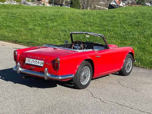 triumph tr4 roadster rot 1963 2024 0003 IMG 4
